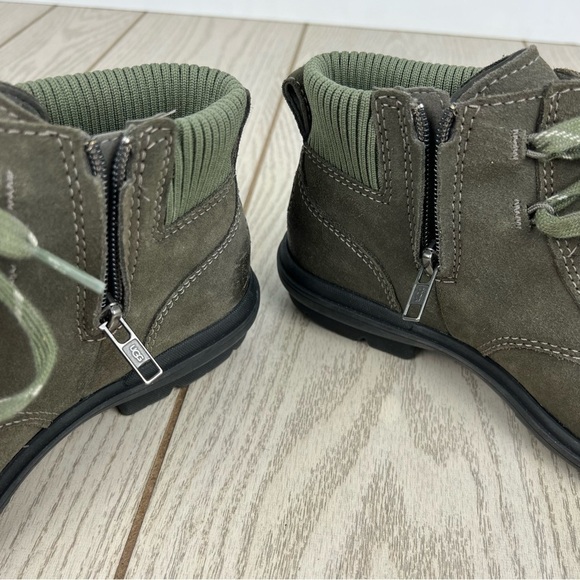 UGG Hapsburg Waterproof Suede Lace-up Ankle Booties US7 Green Slate $150 - Picture 6 of 9